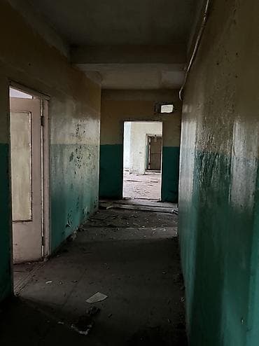 а фрейм домик: Продаю двух этажное здание. 750кв/м участок 14,5 соток. Здание — 8