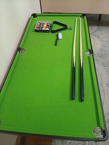 детский бильярд: Домашний мини-бильярдный стол (пул) Комплектация: - стол с зелёным — 1