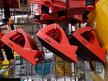 угол резка: Угловой малярный инструмент для ровной окраски кромок и примыканий. - — 1