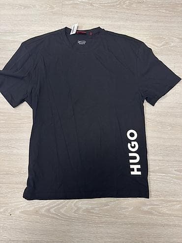 кепка hugo boss: Футболка HUGO мужская - Цвет: черный - Принт/логотип: вертикальный — 1