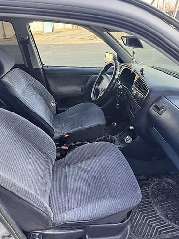 jetta 6: Volkswagen Golf: 1992 г., Механика, Бензин, Хэтчбэк — 7