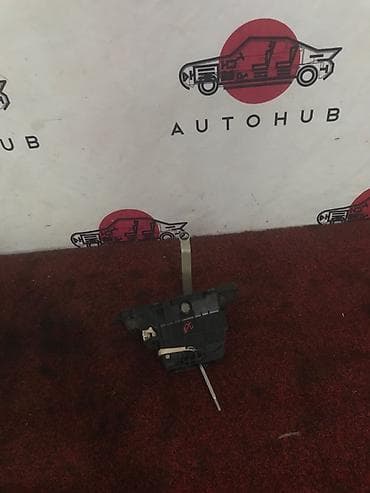 Селектор акпп TOYOTA Mark X X120 4GR-FSE 2 2005 (б/у) ДВИГАТЕЛЬ / АКПП at lalafo.kg Селектор акпп TOYOTA Mark X X120 4GR-FSE 2 2005 (б/у) ДВИГАТЕЛЬ / АКПП