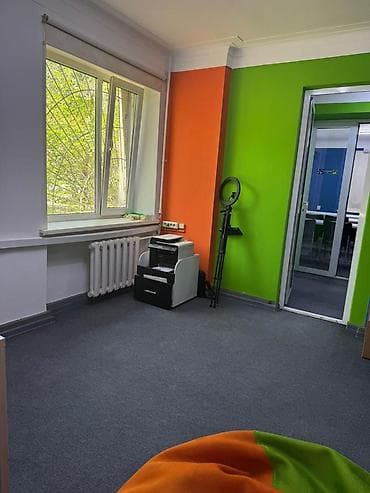 участок в ала тоо: Продажа офисов 71 м², С ремонтом, С мебелью, Многоэтажное здание, 1 этаж — 8