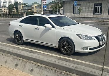 срочно продаю лексус: Lexus ES: 2010 г., 3.5 л, Автомат, Бензин, Седан — 1