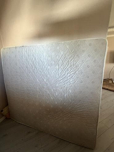 sofa bed: Двуспальный матрас - Размер: ориентировочно 160–180 × 200 см — 2