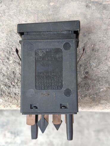 печка ауди а4: VW Polo / Lupo 2000г.в., кнопка подогрева сидений, обогрева заднего — 6