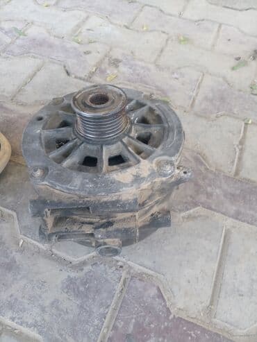 каропка на хово: Генератор Mercedes-Benz Оригинал — 4