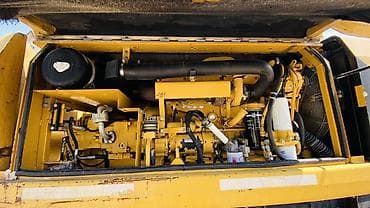 ef m: Экскаватор, Caterpillar, Колесный — 6