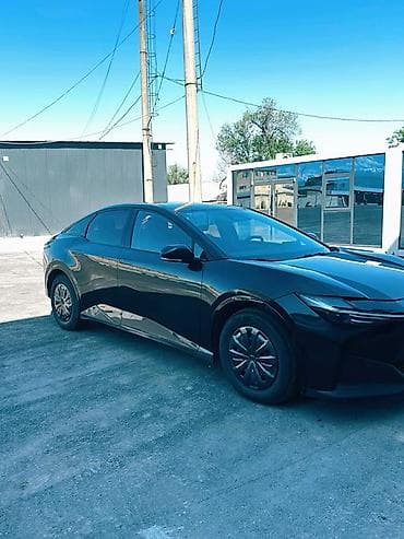 тойота bz3: Toyota bZ3: 2023 г., Автомат, Электромобиль, Седан — 2