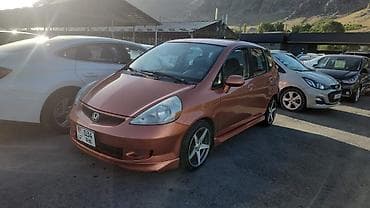 Honda Fit: 2007 г., 1.5 л, Автомат, Бензин, Хэтчбэк