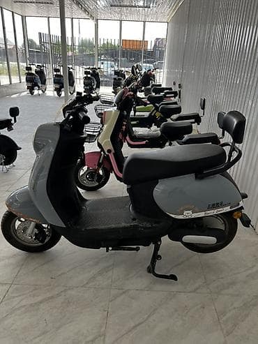 скутер бензиновый купить: 500 куб. см, Электро, Новый — 6
