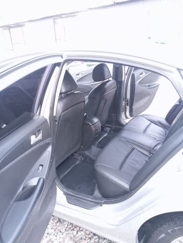 s klass: Hyundai Sonata: 2014 г., 2 л, Автомат, Газ, Седан — 4