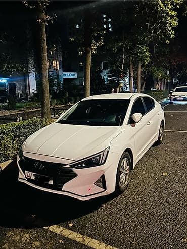 Hyundai Avante: 2019 г., 1.6 л, Автомат, Бензин, Седан