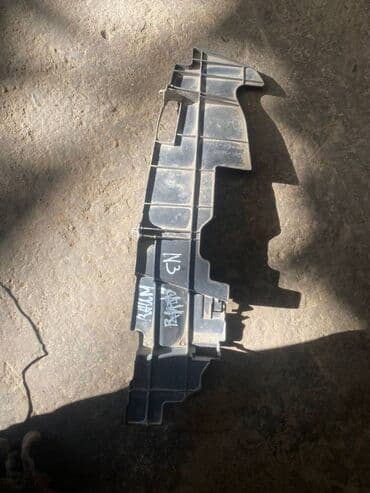 багажник на крышу авто универсальный: Решетка радиатора Toyota 2004 г., Б/у, Оригинал — 1