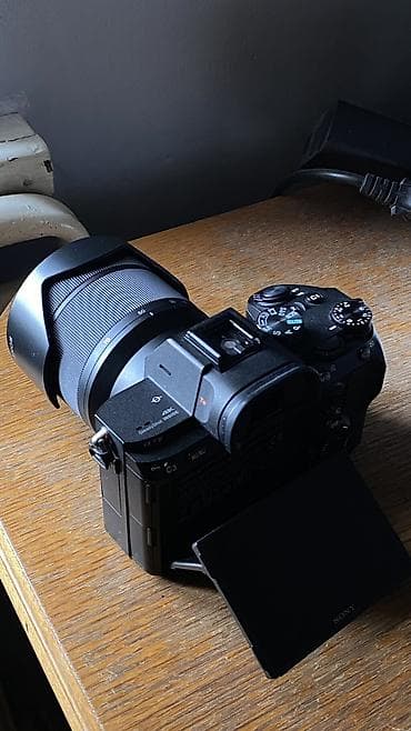 nikon d800: СРОЧНО Продаю Sony A7III в связке с объективом 28-70mm Состояние — 3