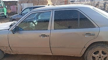 авто запчасть: Mercedes-Benz E-Class: 1989 г., 2.3 л, Механика, Дизель, Седан — 9