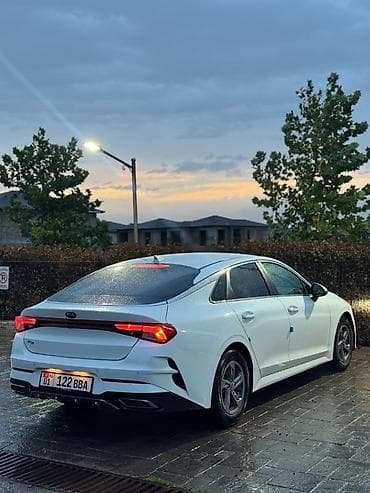 Транспорт: Kia K5: 2020 г., 2 л, Автомат, Газ — 1
