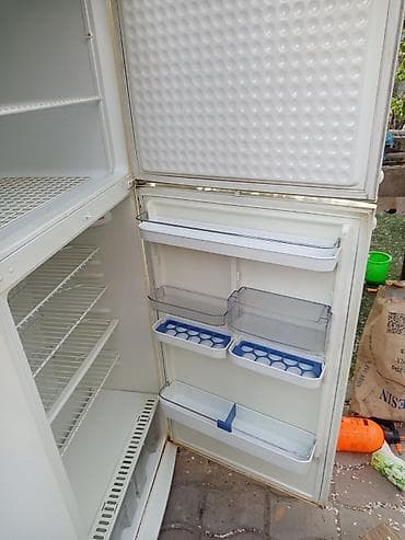 скупка холодильников: Холодильник Bosch, Двухкамерный, 70 * 185 * 60 — 6