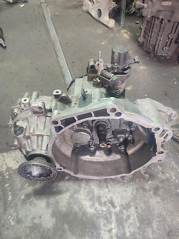 Коробка передач Механика Volkswagen 1992 г., Б/у, Оригинал, Германия at lalafo.kg Коробка передач Механика Volkswagen 1992 г., Б/у, Оригинал, Германия