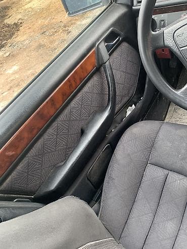 двигатель мерседес 111: Mercedes-Benz W124: 1993 г., 2.2 л, Механика, Бензин, Седан — 7