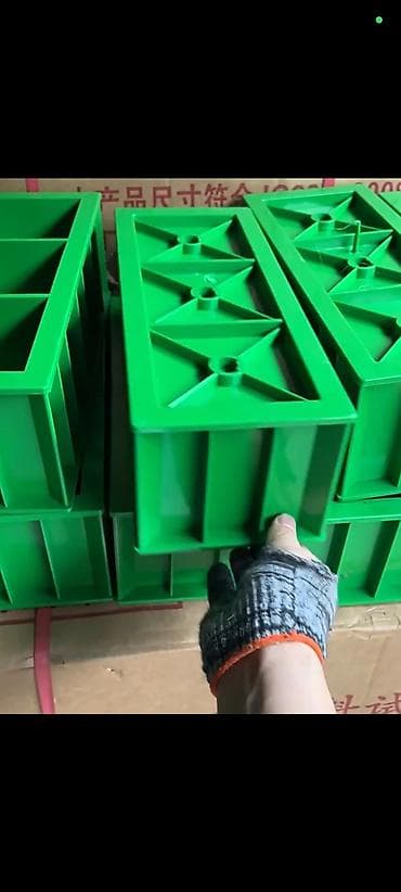 надпись на форму: Формы для бетонного образца — 2