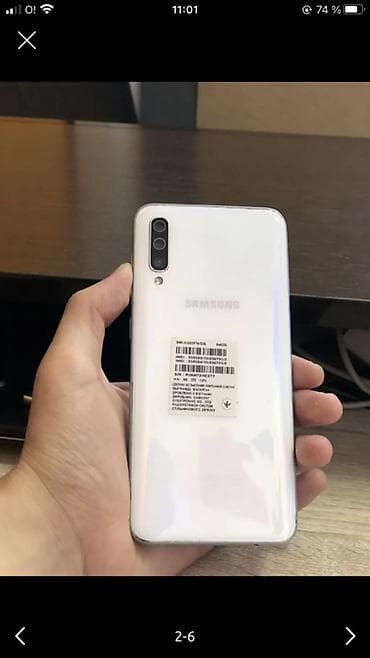 galaxy s5: Samsung Galaxy A50, Б/у, цвет - Белый, 2 SIM — 2