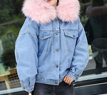 Очень теплая удобная курточка. Состояние отличное. 1000с