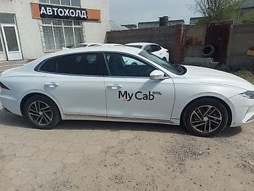 e class: Hyundai Grandeur: 2022 г., Автомат, Седан — 3