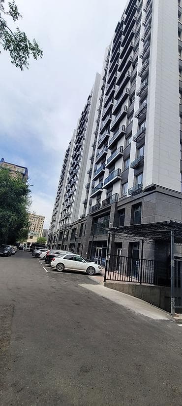 красный страитель: Сдан, 1 комната, 50 м² — 3