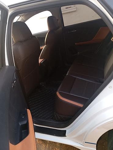 trueno 86: BYD E2: 2021 г., Автомат, Электромобиль, Хэтчбэк — 9