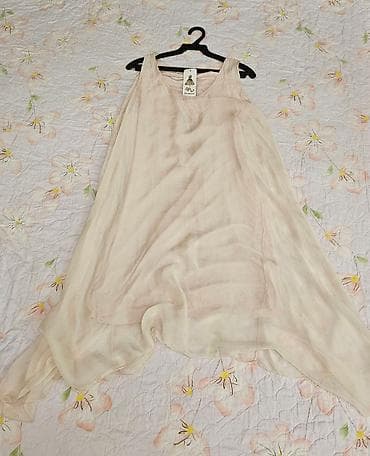 Личные вещи: Платье Италия Шёлк, подклад вискоза Подойдет на 46-48-50 Новое — 2