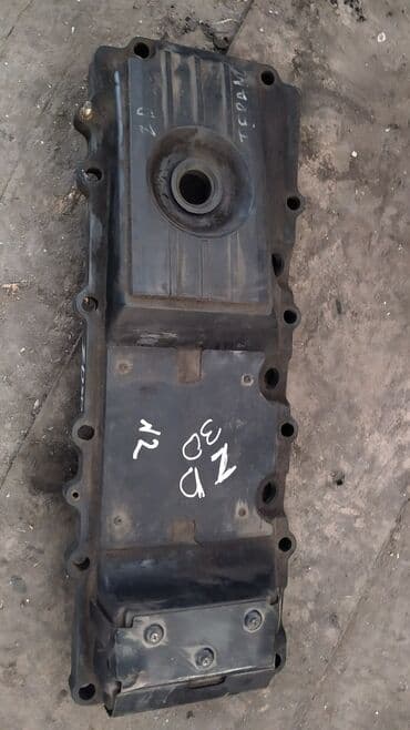 стенд для чистки дизельных форсунок: Nissan Patrol Y61 Крышка клапанов Ниссан Патрол Y61 клапанная крышка — 1