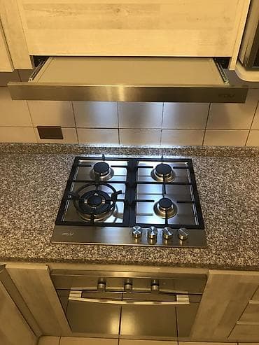 стекло холодильника: Услуга: профессиональная установка кухонных вытяжек. - Монтаж — 9