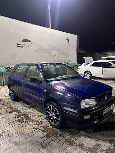 купить вента: Volkswagen Golf: 1995 г., Механика, Бензин, Хэтчбэк — 2