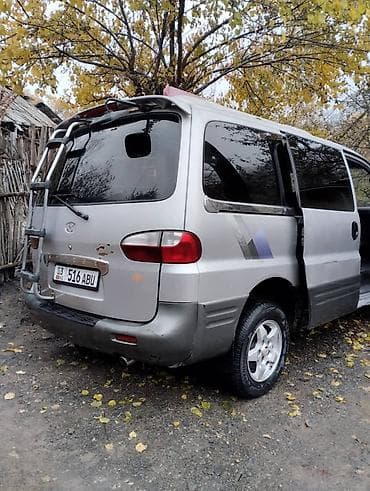 mini kuper: Hyundai Starex: 2001 г., 2.5 л, Ручные, Дизель, Минивэн — 2