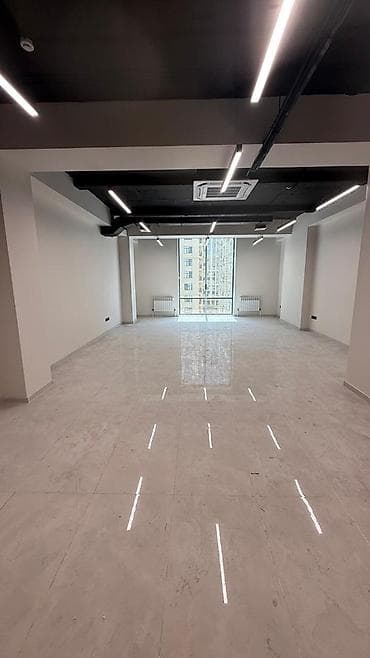 туры ош: Кеңселерди ижаралоо, 68 м², Бизнес борборунда, Коопсуздук системасы менен, 1-катар — 6