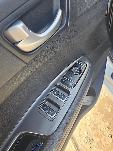 прадажа авто: Kia K5: 2019 г., 2 л, Автомат, Газ, Седан — 9