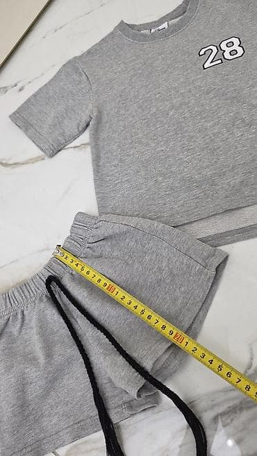 Комплекты одежды: Комплект, цвет - Серый, Б/у — 9