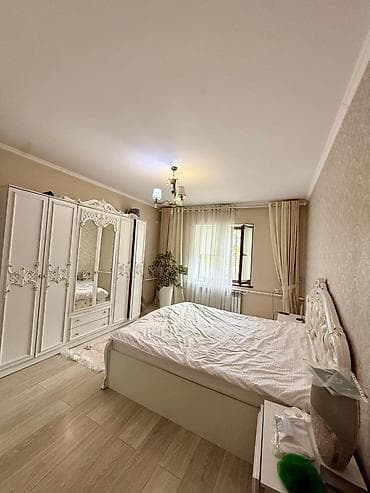 сулайман тоо: 180 м², 5 бөлмө, Кондиционер, Унаа токтотуучу жай — 10