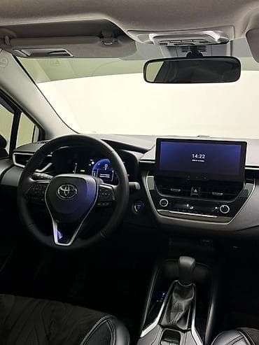 camry 1999: Toyota Corolla: 2024 г., 1.8 л, Автомат, Гибрид, Седан — 4