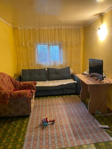 дом 3 ком: Үй, 70 кв. м, 3 бөлмө, Эски ремонт — 3