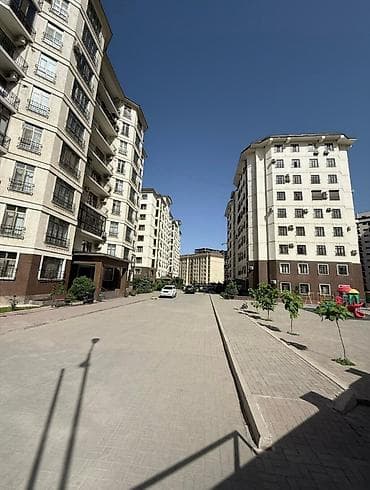 1 комната, 44 м², Элитка, 2 этаж, Евроремонт at lalafo.kg 1 комната, 44 м², Элитка, 2 этаж, Евроремонт