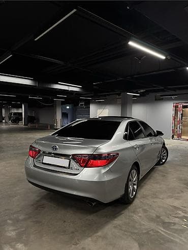Toyota Camry: 2016 г., 2.5 л, Автомат, Гибрид, Седан — 5