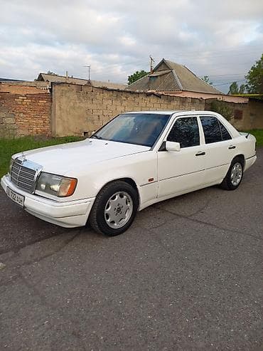 мер 124: Mercedes-Benz W124: 1993 г., 2 л, Ручные, Бензин, Седан — 1