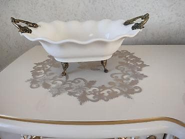 фарфоровые сервизы: Набор сервировочной посуды в классическом стиле. Состав: - 2 — 8