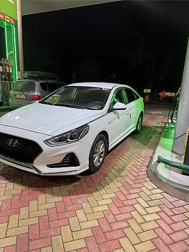 tesla 3: Частная аренда авто Арендага таксиге унаа берилет — Hyundai Sonata — 2