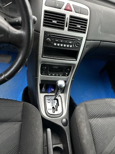 оконные стекла: Peugeot 307: 2006 г., 1.6 л, Автомат, Бензин, Хэтчбэк — 7