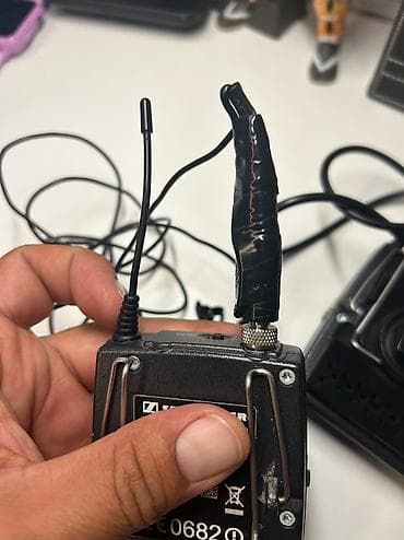 samsung 70: Продаю sennheiser W 100G3 С проводами все ок. Обматал изолентой для — 5