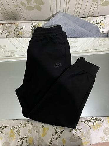 Черные спортивные штаны Nike - Мужские штаны размер XL (указан на