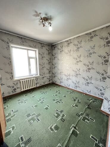 продается дом в новопокровке: 2 комнаты, 54 м², 106 серия улучшенная, 3 этаж, Евроремонт — 5